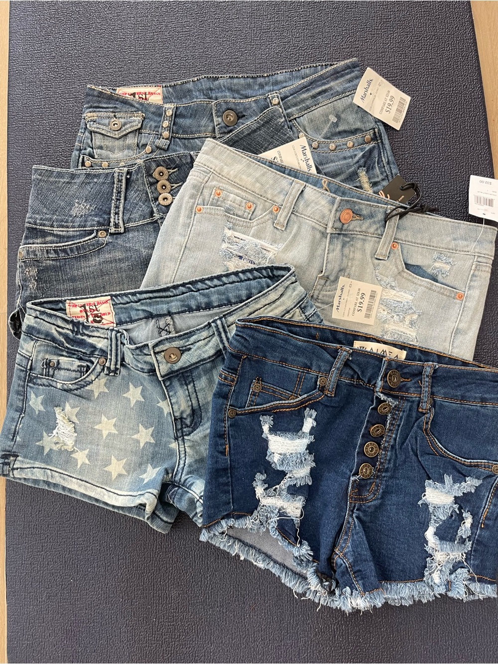 5 Pair-  NWT Denim Jean Shorts 
Size : 1 juniors